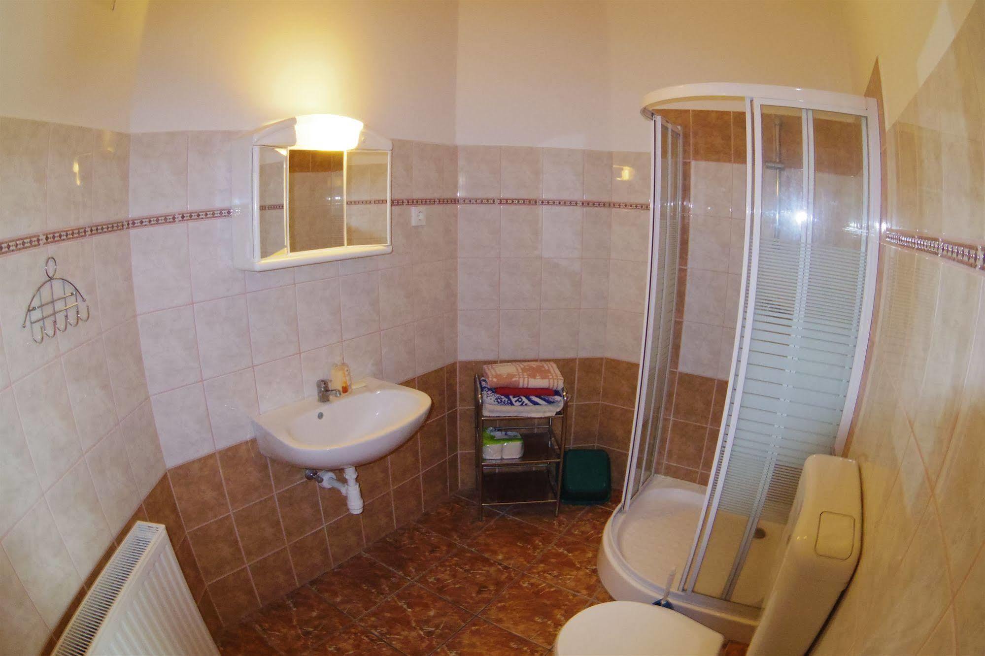 Joker Villa Apartmanhaus Hévíz Exterior foto